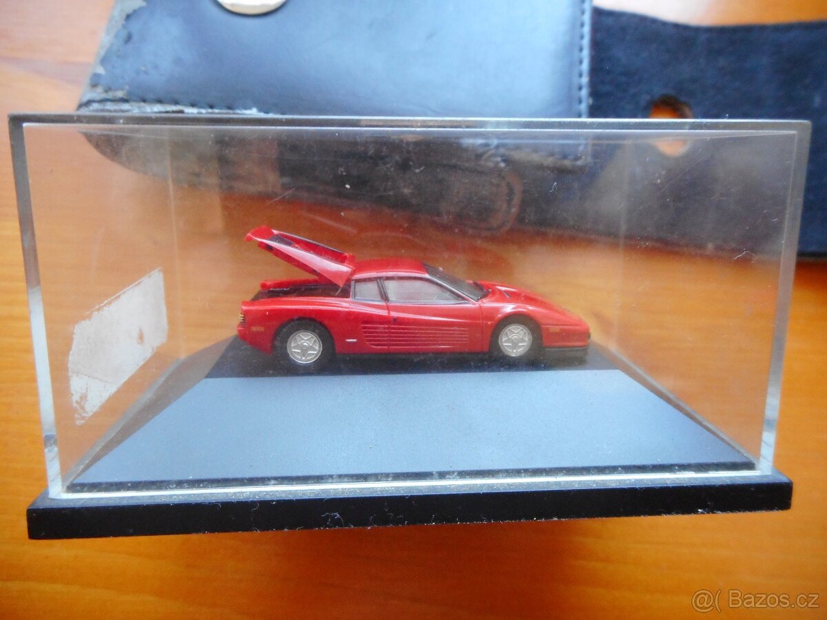 Model auta Ferrari - 13