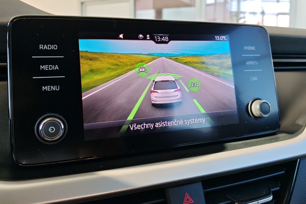 Škoda Scala 1.5 TSI Joy DSG - 13