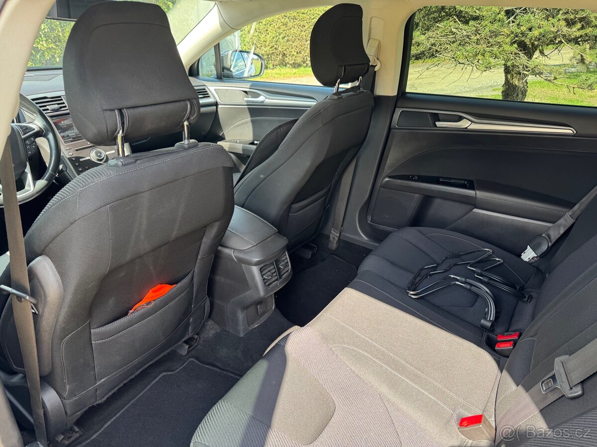 Ford Mondeo 5 generace - 13
