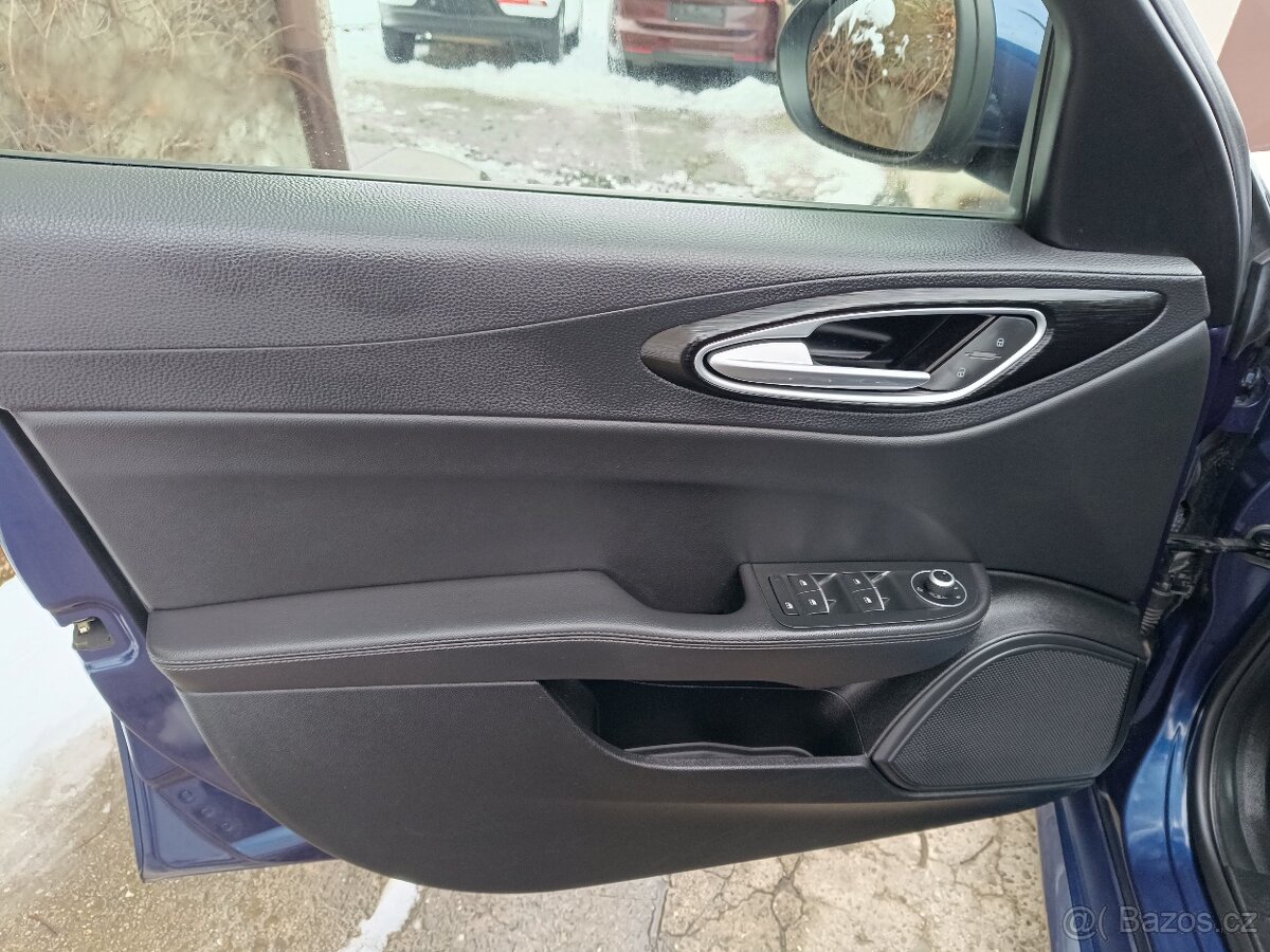 Alfa Romeo giulia - 13