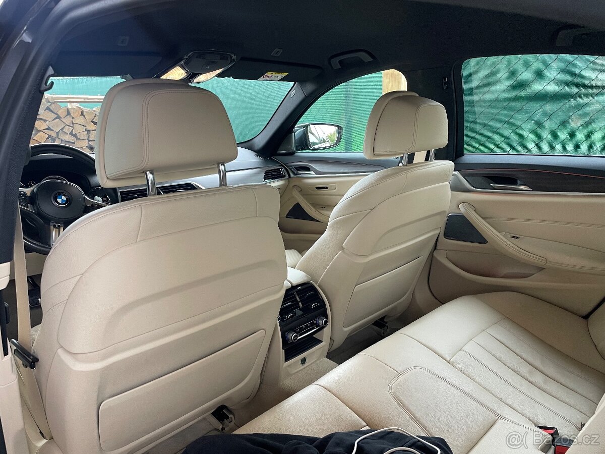 BMW 530d G30 výjímečný stav - 13