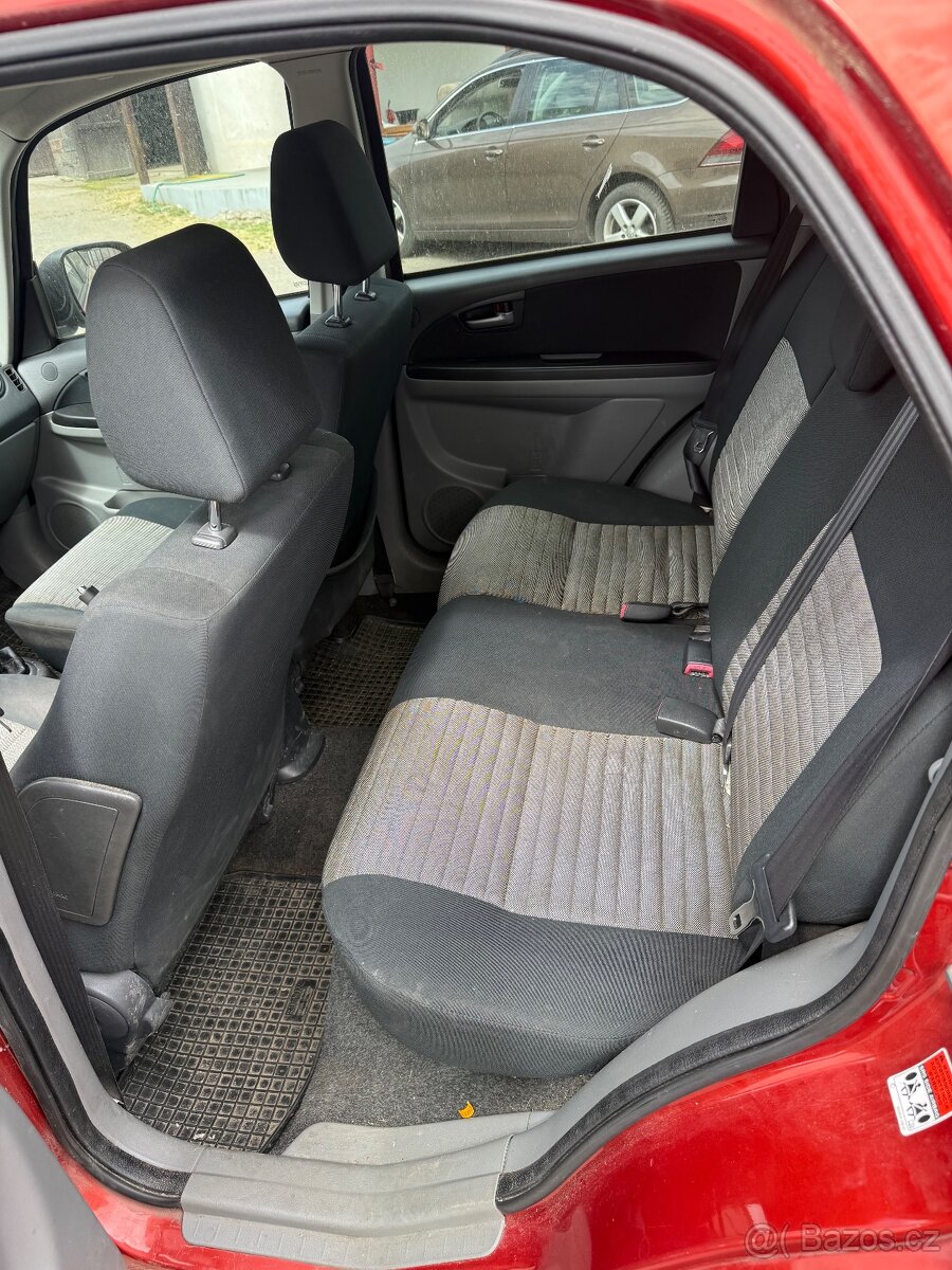 Suzuki sx4 - 13