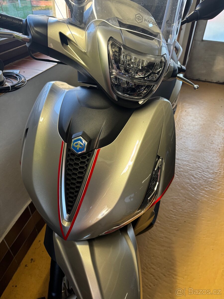 skůtr Piaggio Beverly 400 ZIMNÍ CENA - 13