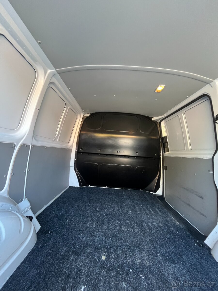 Volkswagen Transporter T6 - 13