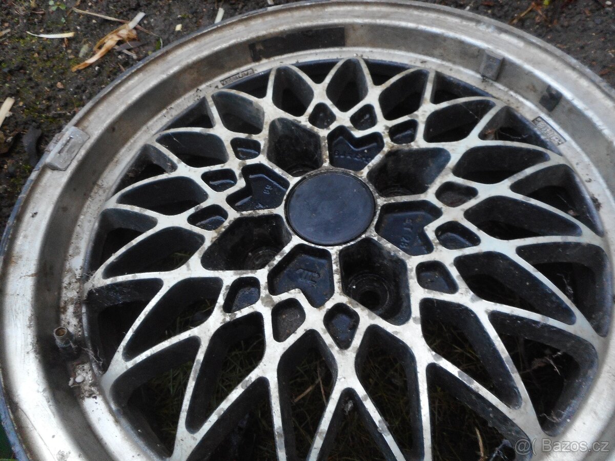 AL kola Exip 15" - 13