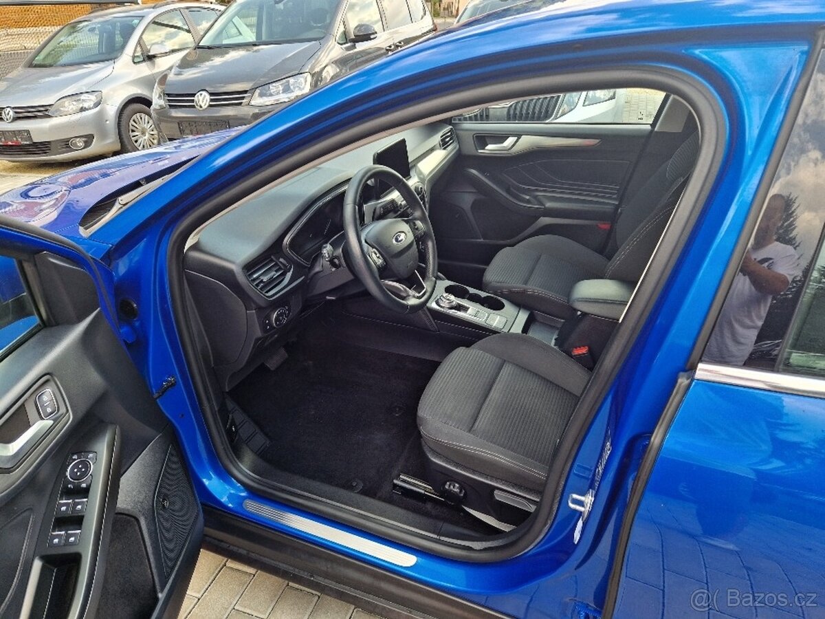 FORD FOCUS Titanium, r. v. 2020, plný servis - 13