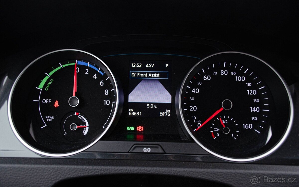 Volkswagen Golf e - 13