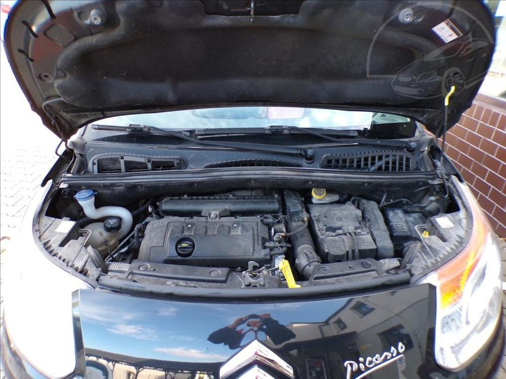 Citroën C3 Picasso 1,6 i KLIMA,TEMPOMAT - 13