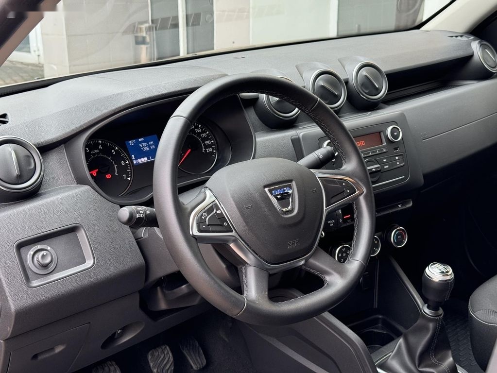 Dacia Duster,1.6 Sce 4x4 ČR 1.maj - 13