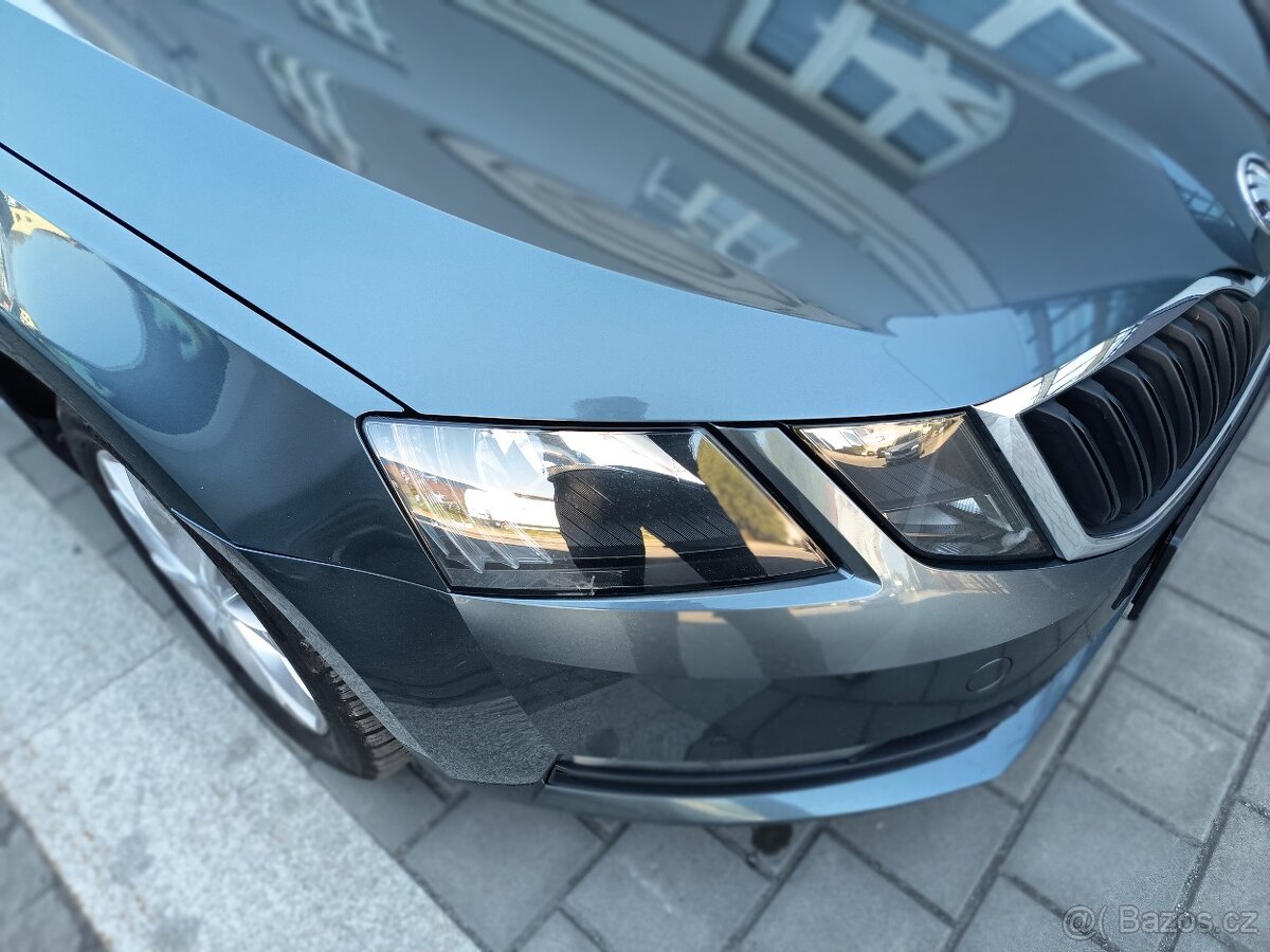 ŠKODA Octavia Combi 1,6TDI Style Plus DSG - 13