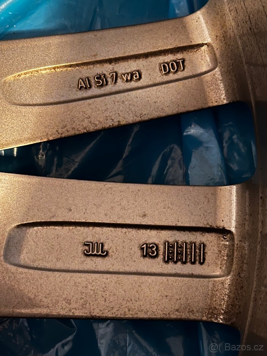 Originál hliníkové ráfky + 285/45R20 112V - 13