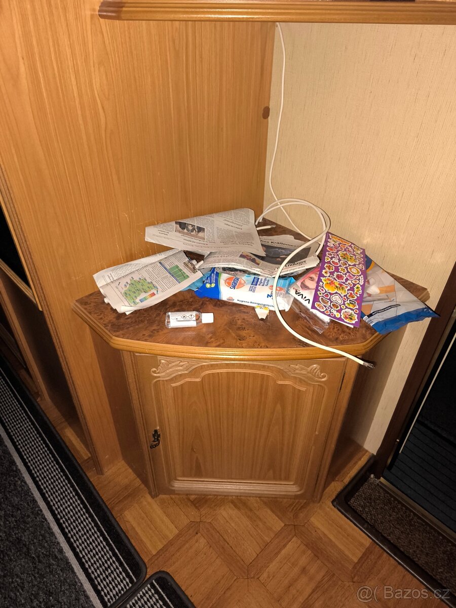 Karavan Tabbert 590 Nemecke doklady Beroun - 13