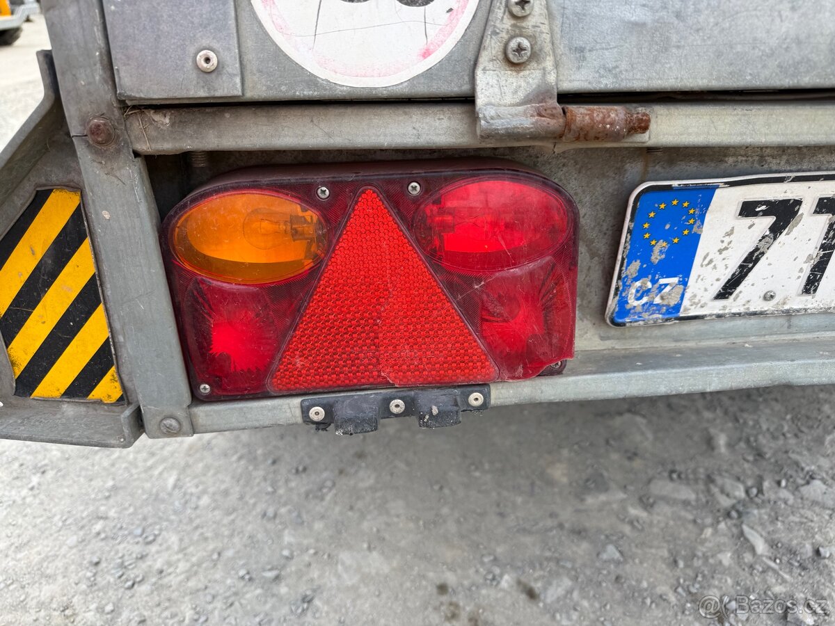 Přívěsný vozík za auto - 13