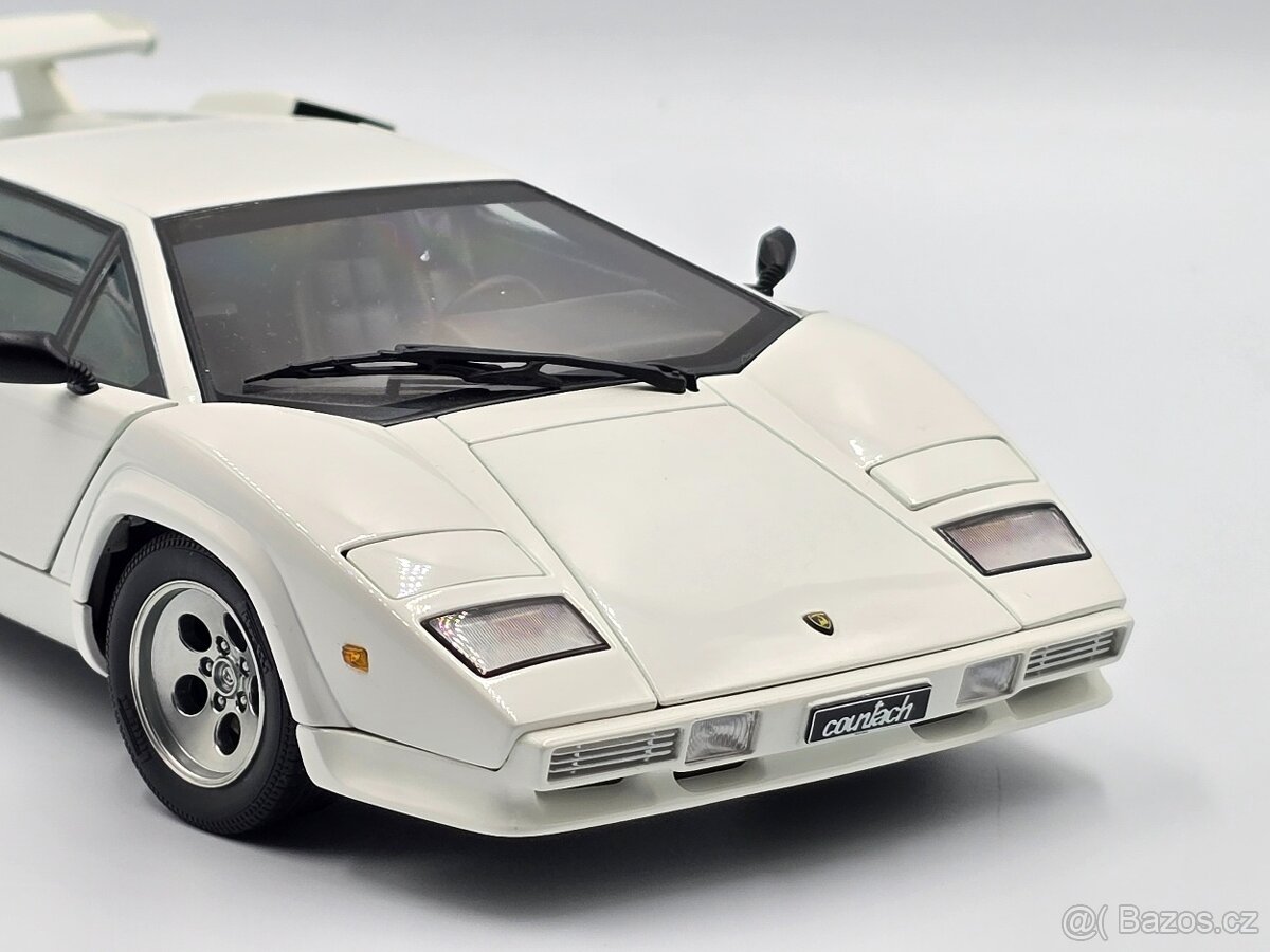 Lamborghini Countach 5000s 1:18 Autoart - 13