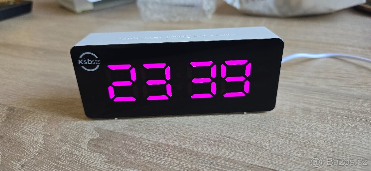 Ditální hodiny,s budíkem a ukazatelem teploty - 13