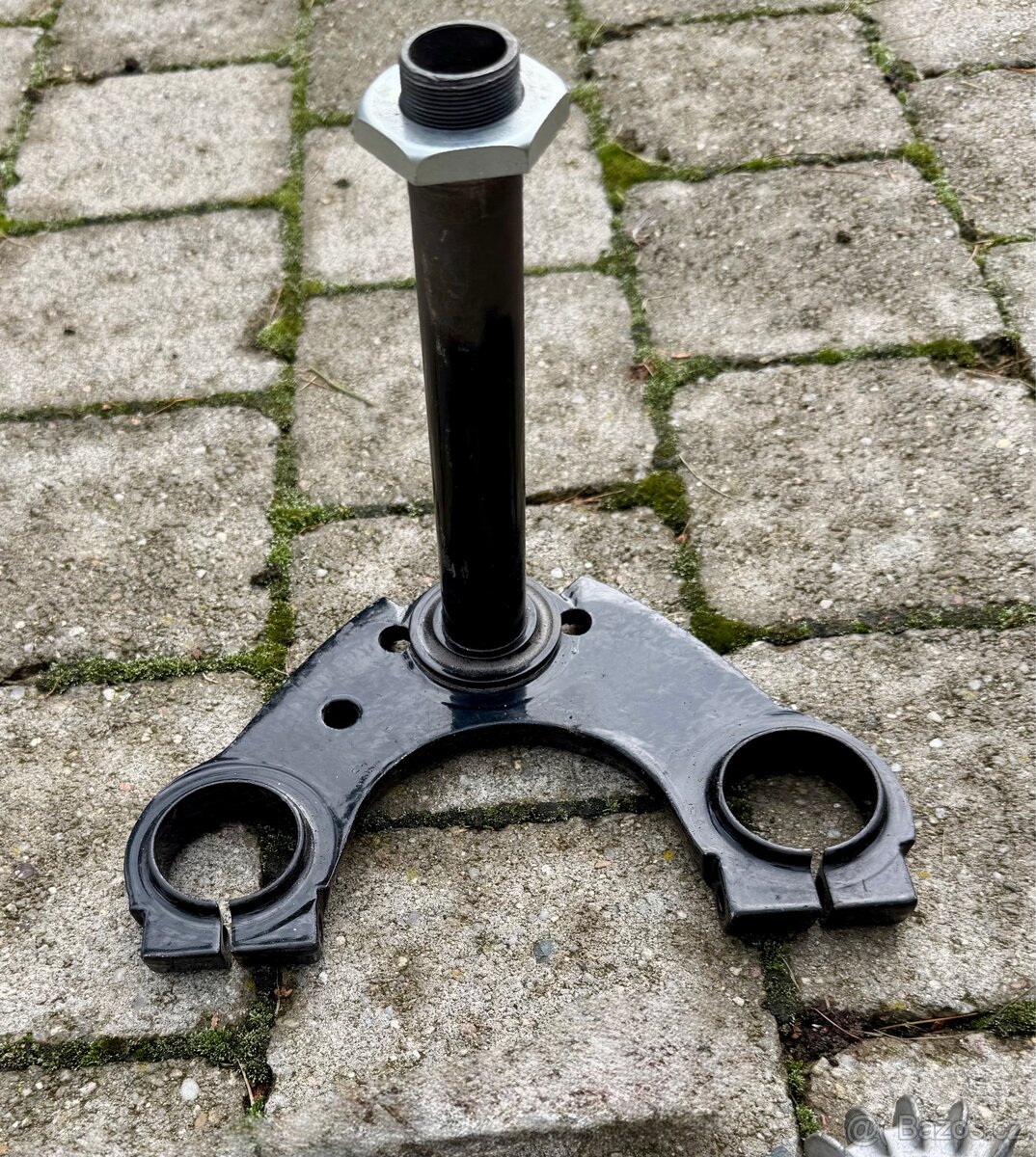 Jawa pérák, kývačka, Ogar - díly - 13