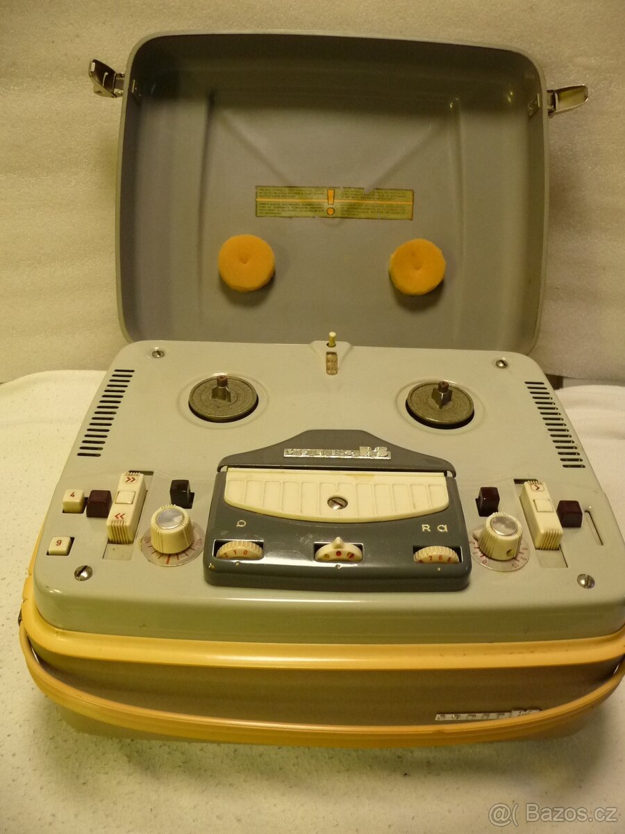 MAGNETOFONY TESLA - 13