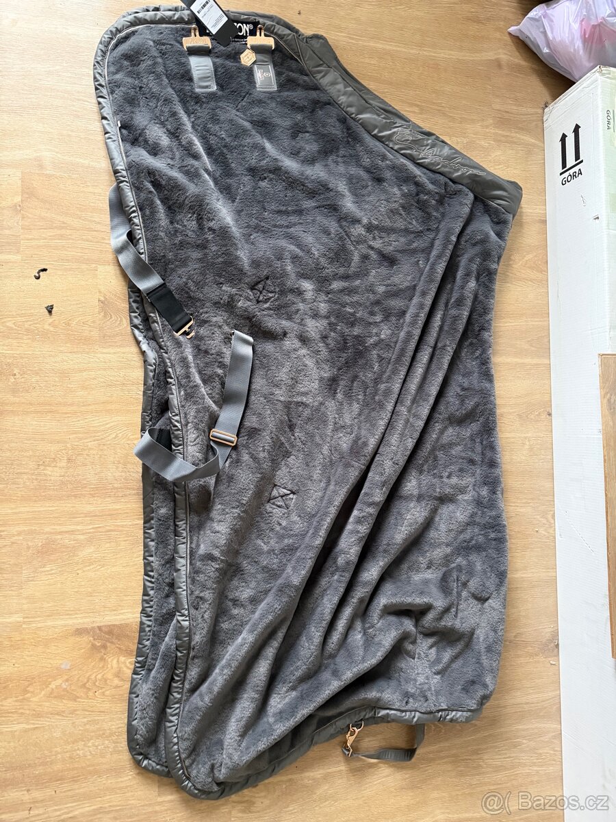 Deky eskadron, Busse - 13