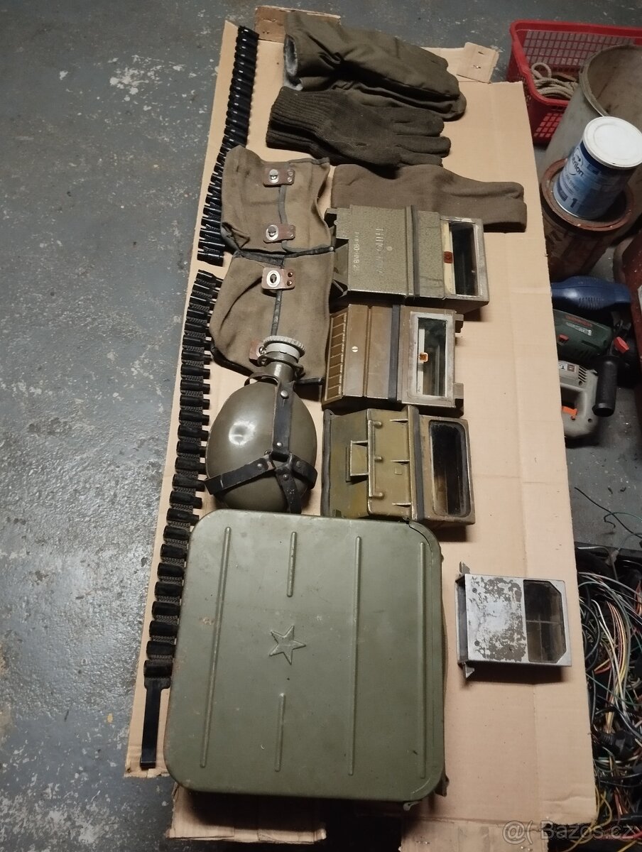 Vojenské věci - 13