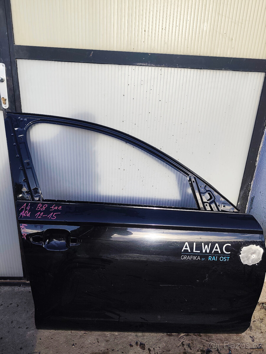 Audi A4 2.0. TDI náhradní díly a dveře. - 13
