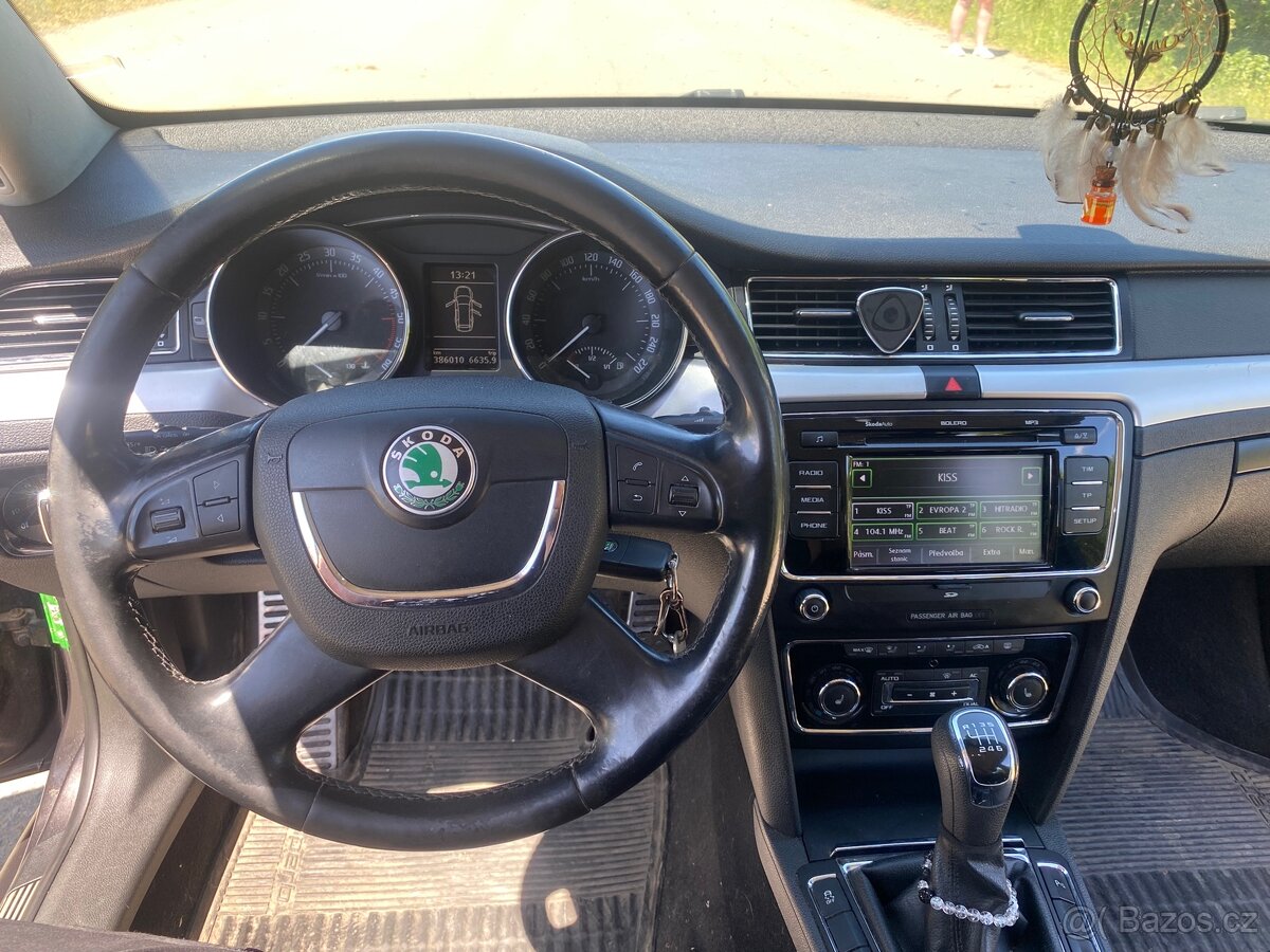 Superb 2,0tdi 125kw 4x4 - 13