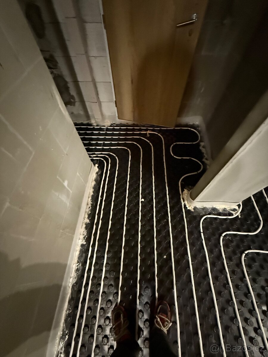 Prodej zavedeného apartmánu - 13
