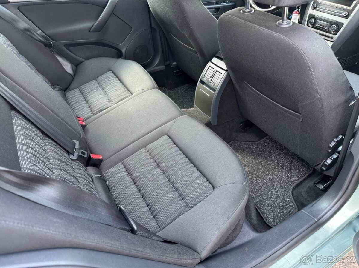 prodám Škoda Octavia 1.4Tsi 90kw - 13