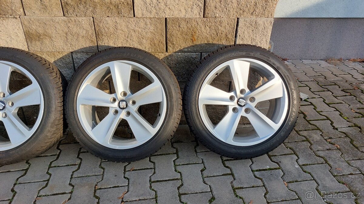Alu kola 5x112 r17 Seat FR originá Cupra zimní pneu - 13