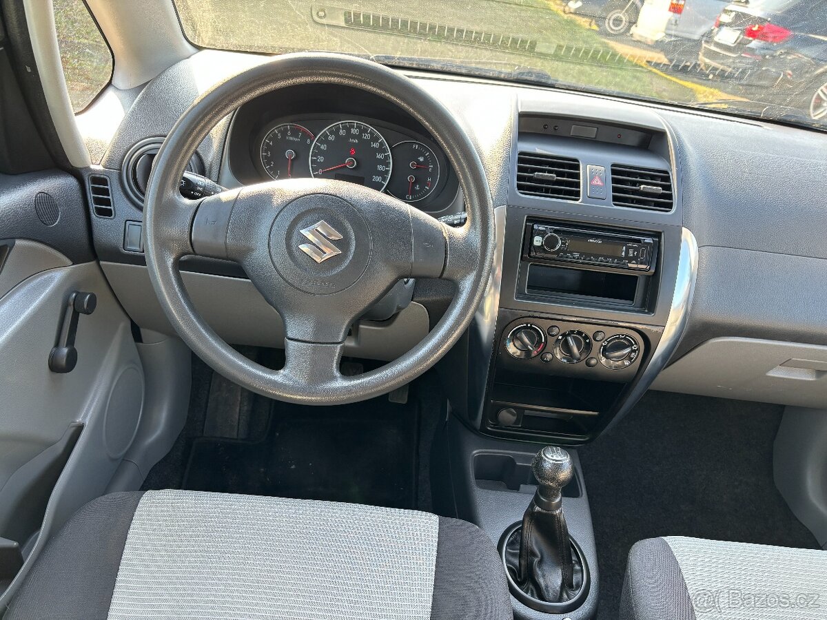 Suzuki SX4 1.5 VVT - 13