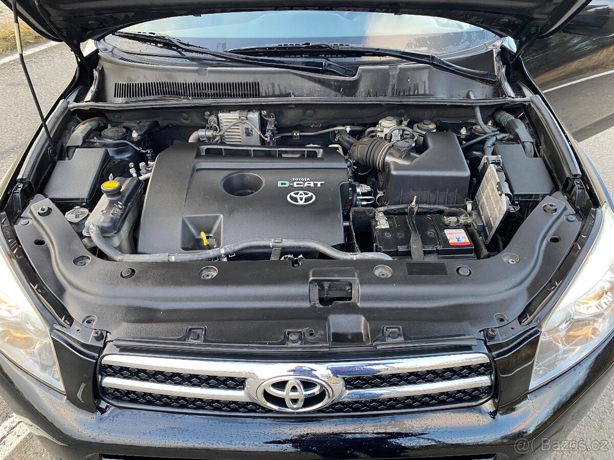 TOYOTA RAV4 2.2 D4D ROK 2009 BEZ KOROZE - 13