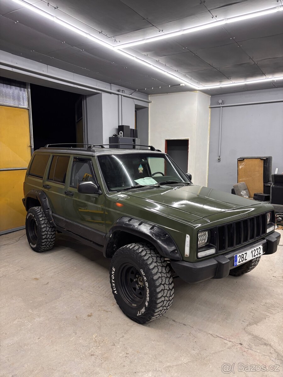 Jeep xj cherokee - 13