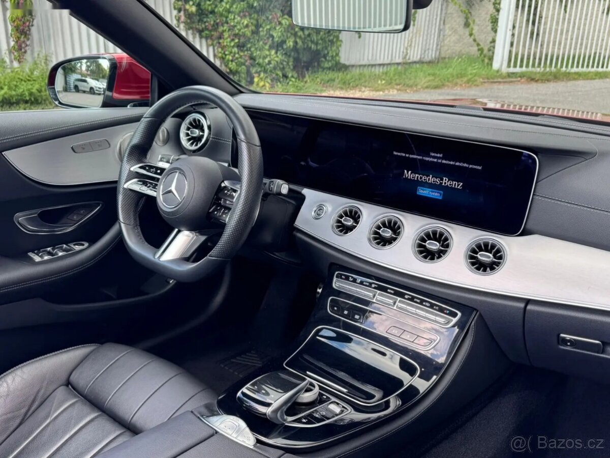 Mercedes-Benz Třídy E, 200 Cabrio - 13