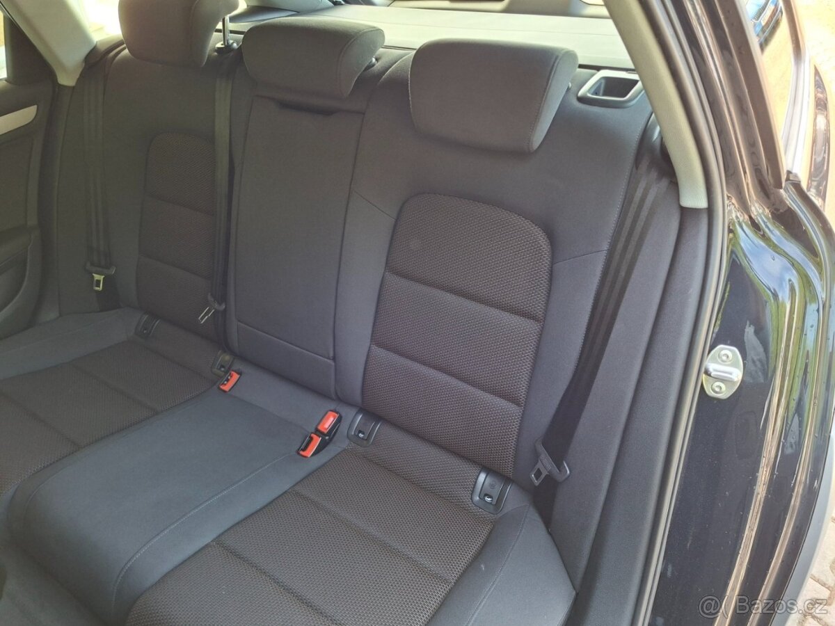 AUDI A4 ALLROAD 2.0TDI 130kW MANUÁL - 13