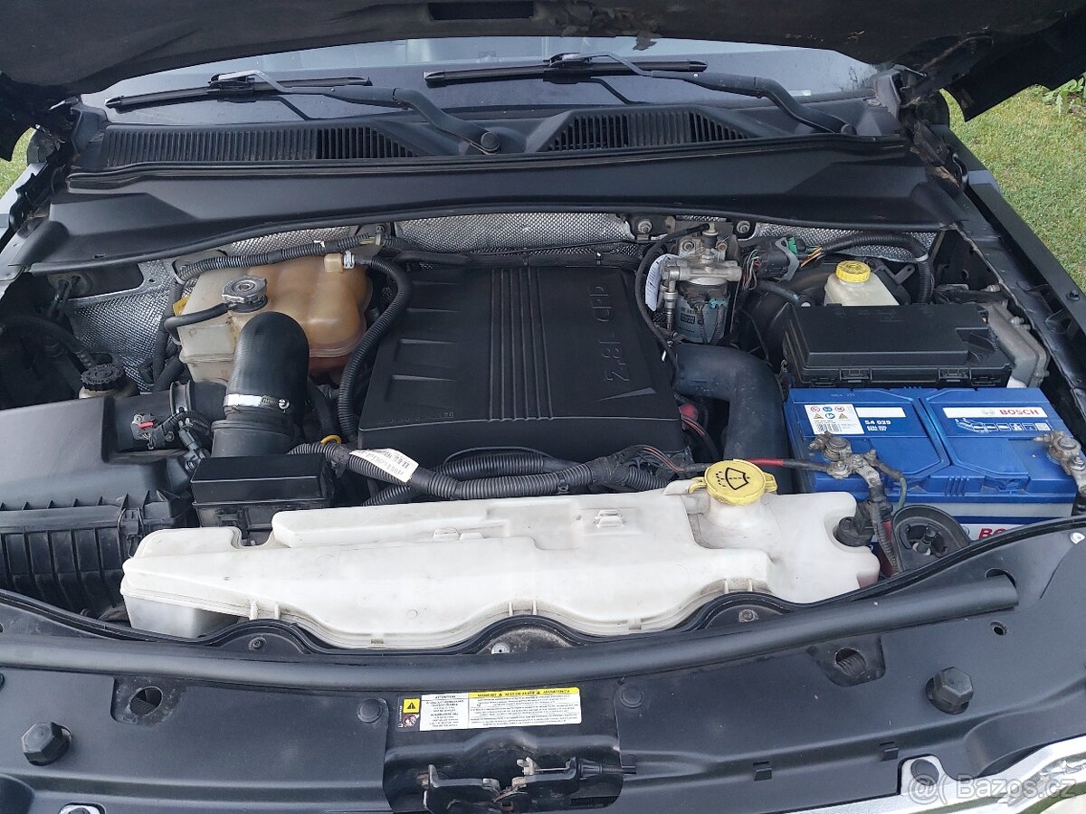 JEEP CHEROKEE 2,8 CRD, 180koní - 13