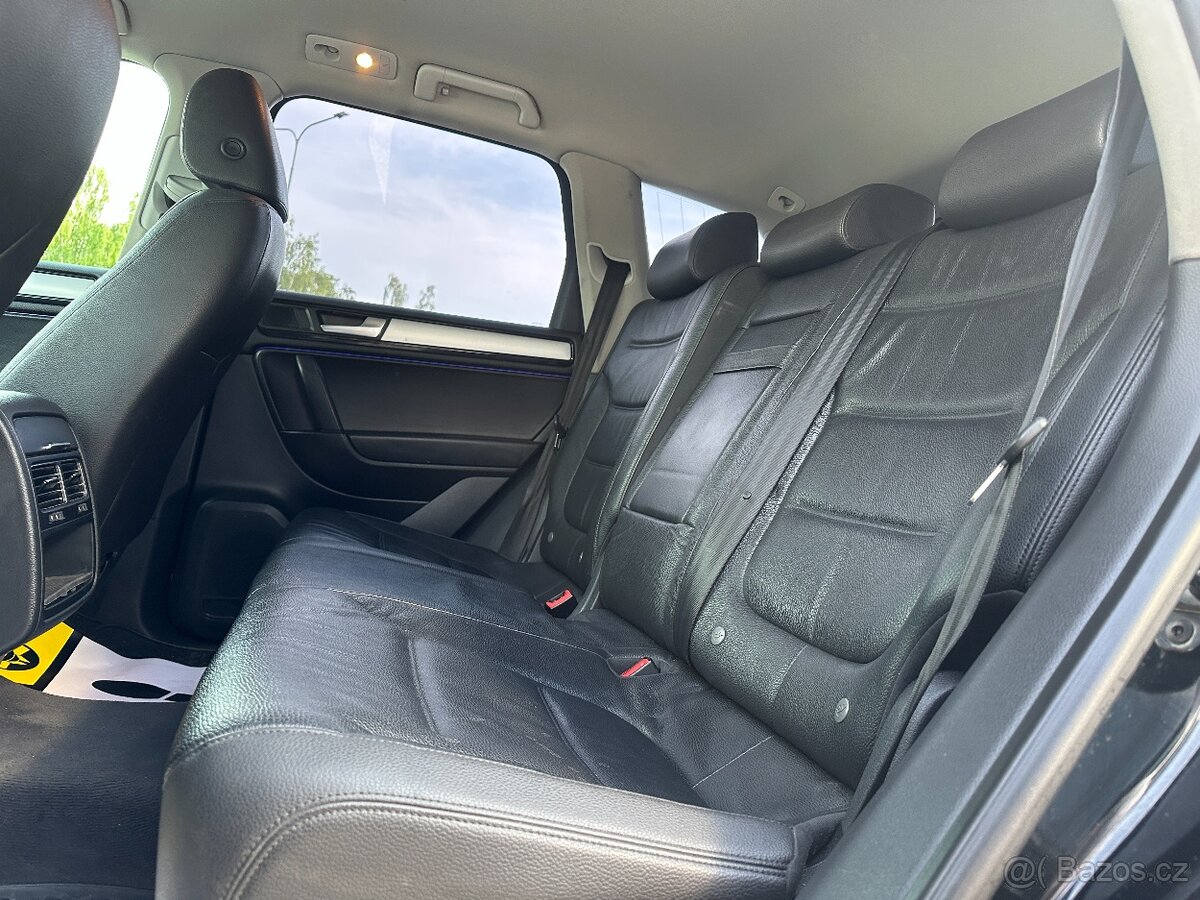 Volkswagen Touareg 2013 - 13