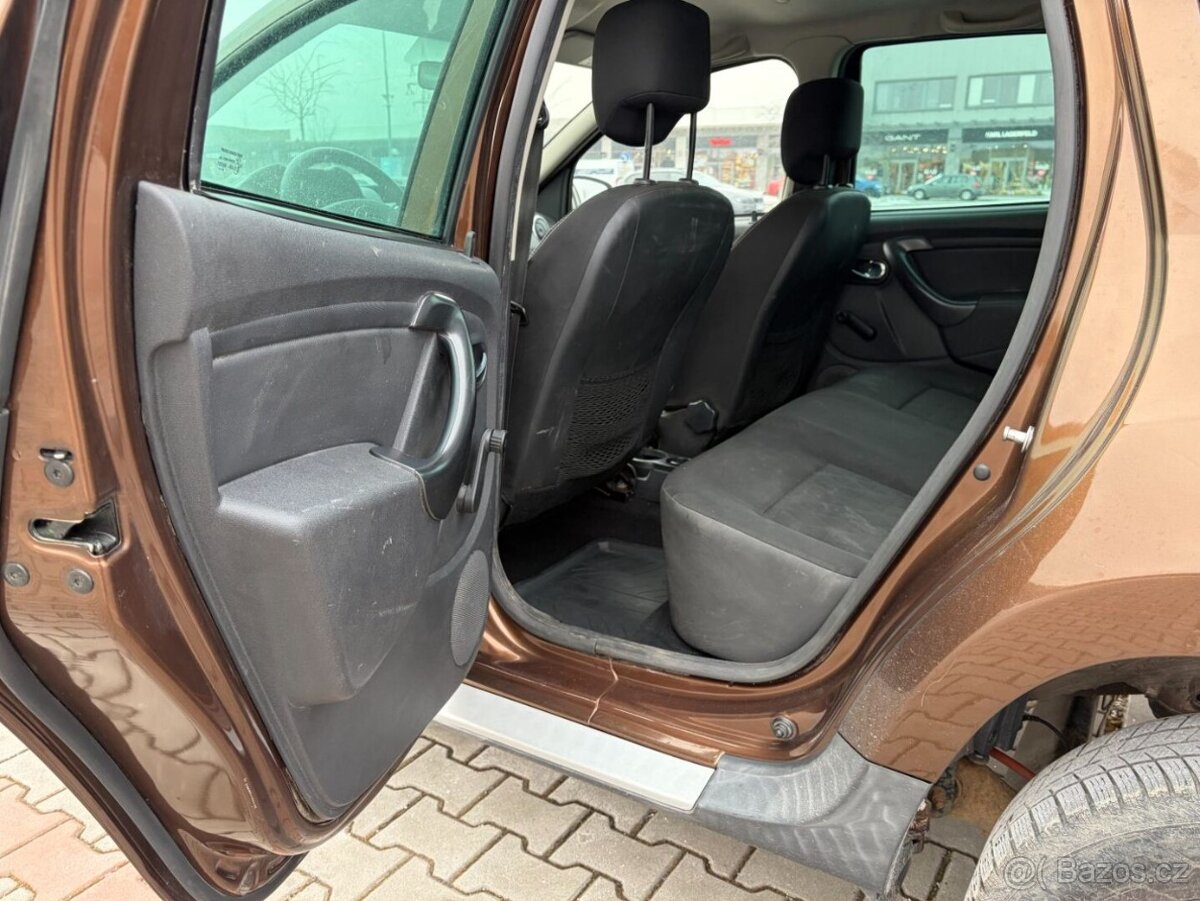 Dacia Duster 1.2 TCe 92kw ČR 1.maj. TZ - 13