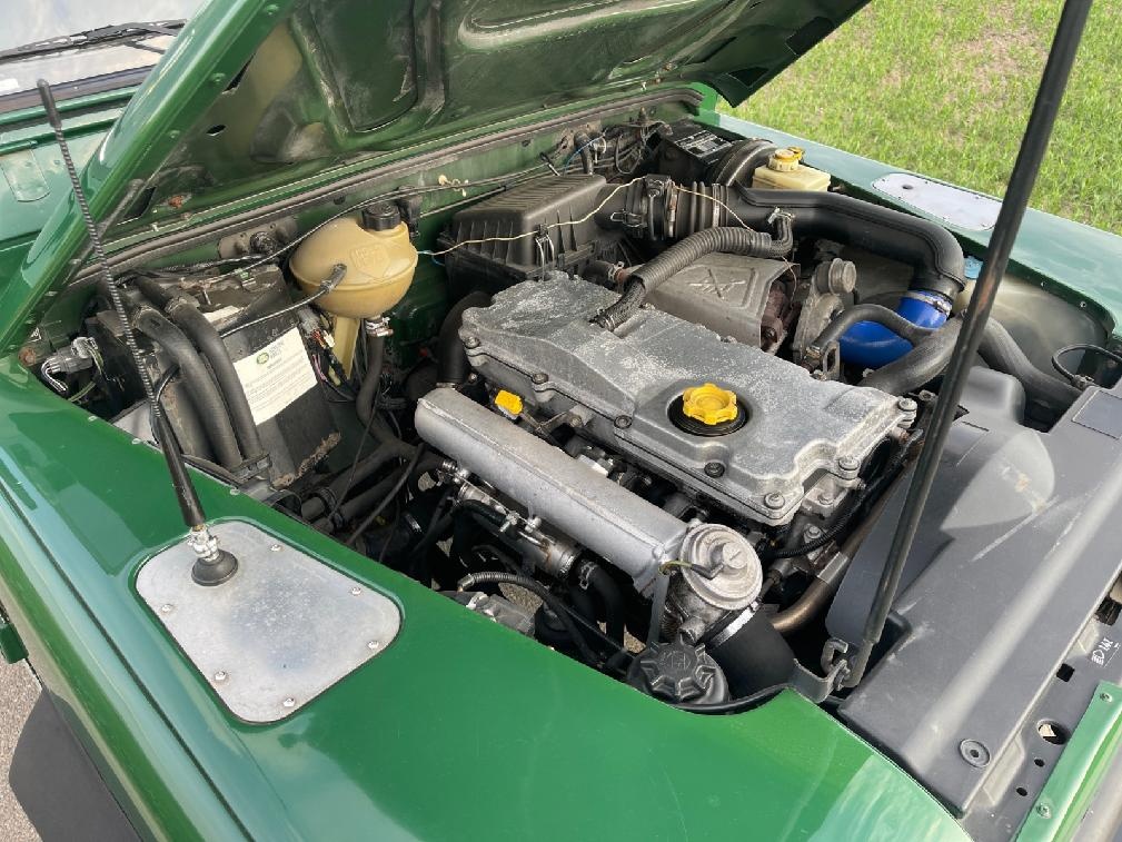 Land Rover Defender 90 Td5, r.v. 2000 - 13