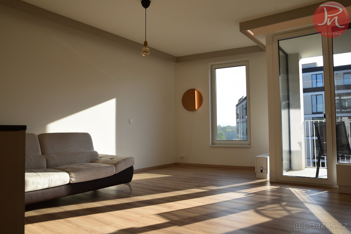 Pronájem luxusního bytu 1+kk – novostavba, 48,63 m², lodžie, - 13