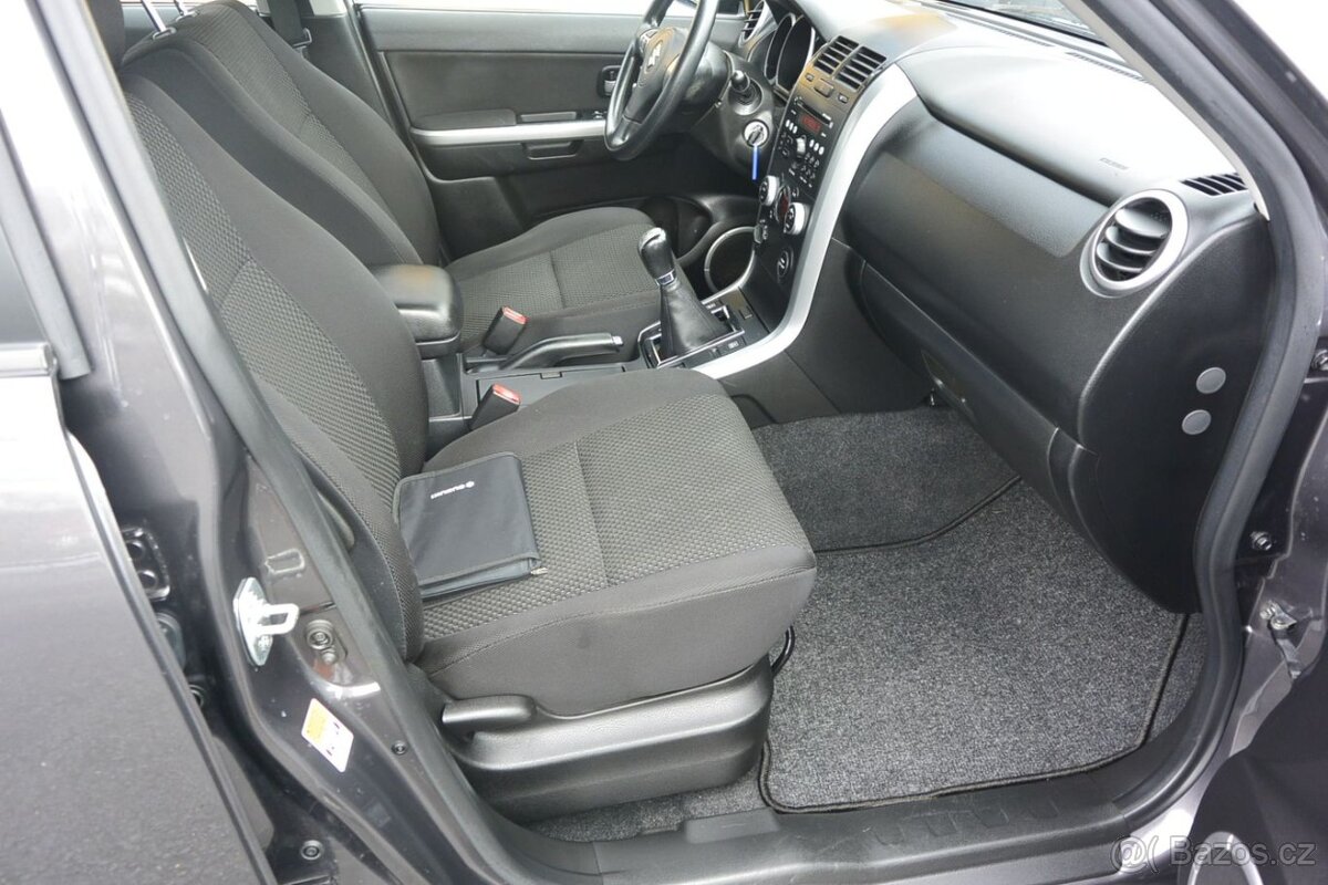PRODÁM Suzuki Grand Vitara 1.9 DDiS - 13