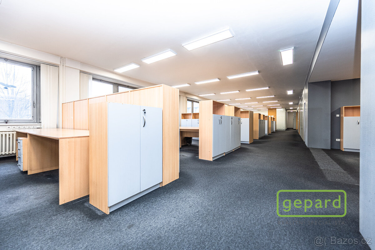 Pronájem kancelářského prostoru, 213 m2, Plzeňská, Praha 5 - 13