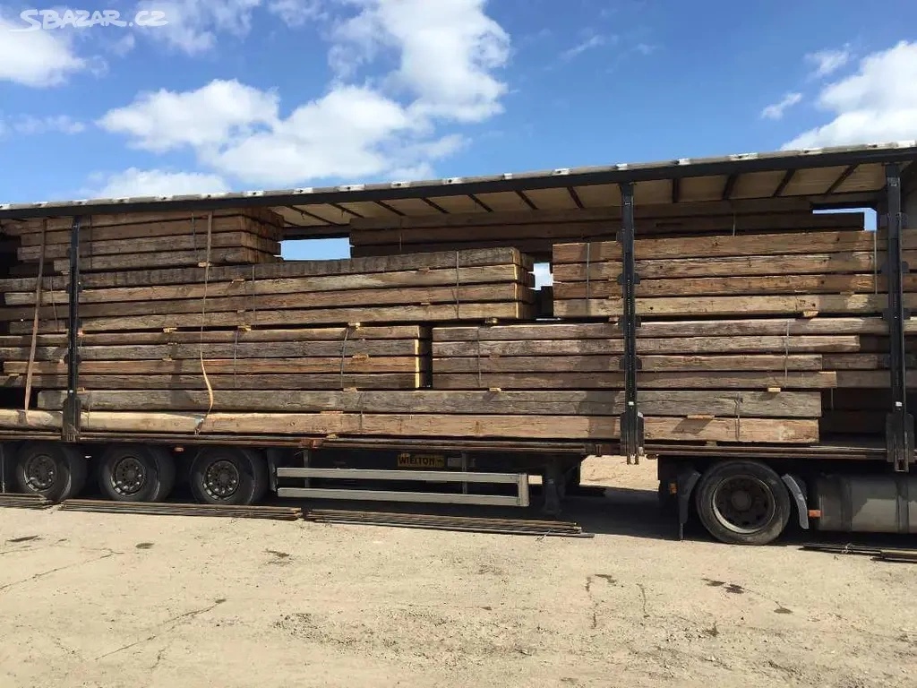 Staré Těšany trámy a staré prkna - 13