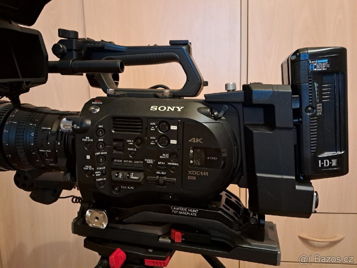 Sony FS7 4k + jednotka XDCA-FS7 + WiFi modem - 13