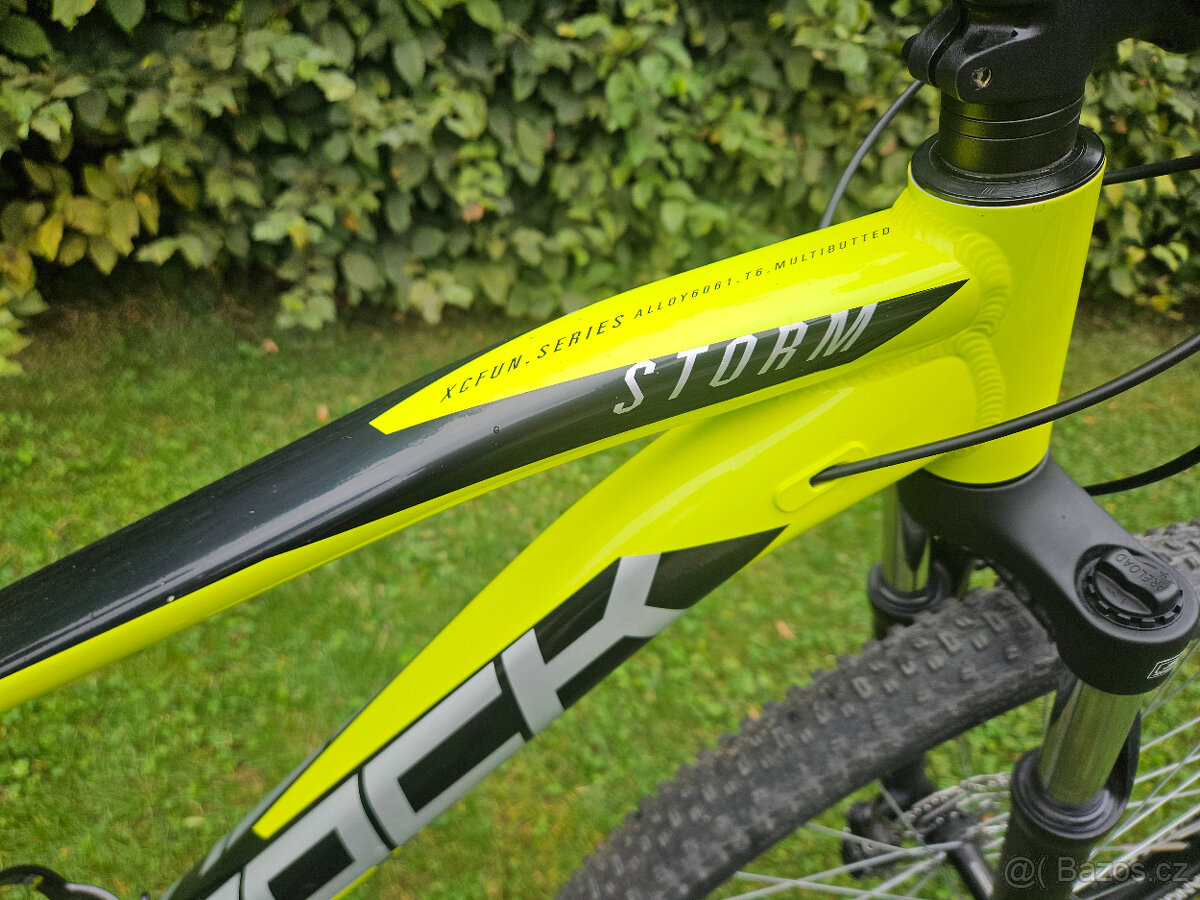 29" horské hliníkové kolo ROCK MACHINE , rám 17,5"(M) - 13