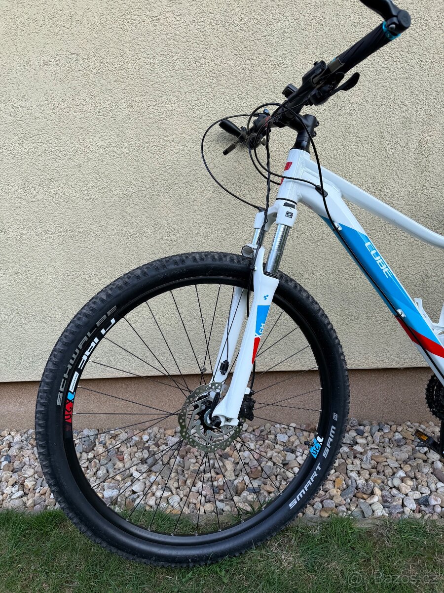 Dámské horské kolo CUBE - 13