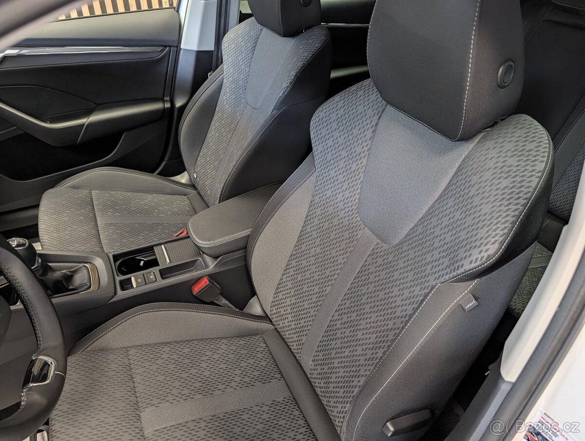 Škoda Octavia 1.5 TSI STYLE PLUS - 13