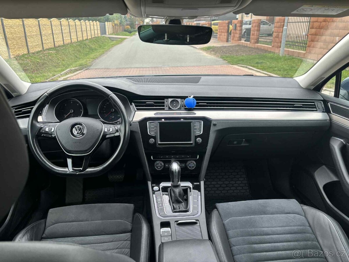 VW Passat B8 2.0 TDI 140kw Highline DSG r.v.2017 - 13