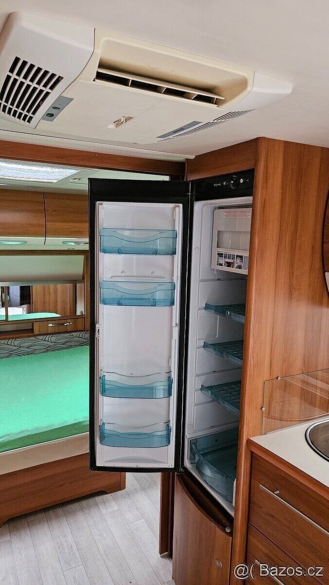 KARAVAN FENDT BRILLANT- SLEVA - 13