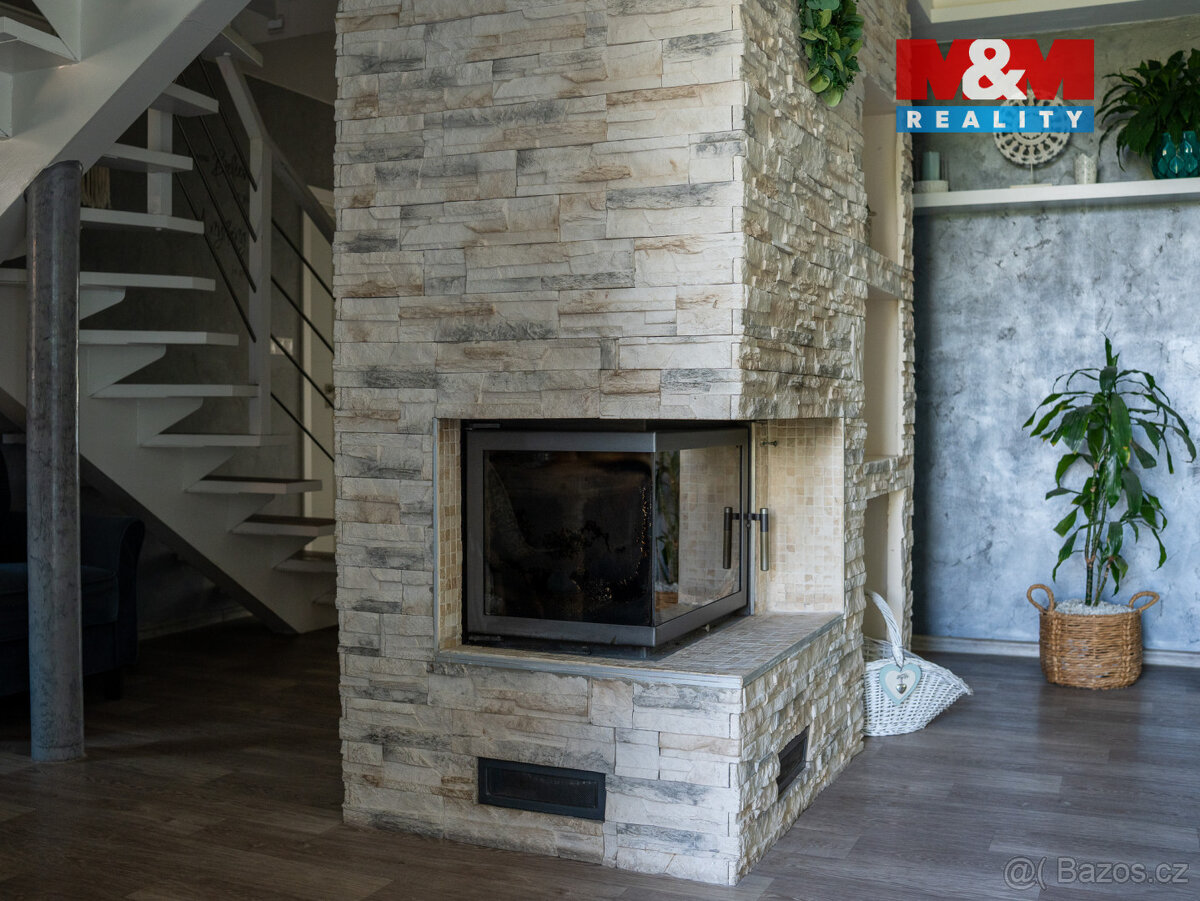 Prodej rodinných domů 5+1 a 2+1, 250 m², Bolatice - 13