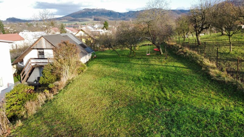 Prodej stavebního pozemku Chomýž - 13