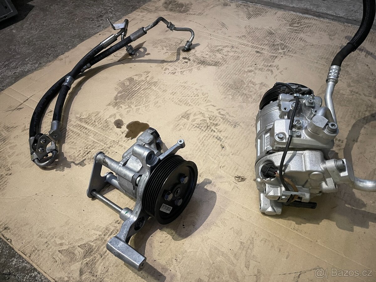 Bmw M6 f12 S63B44B 412kw náhradní díly najeto 17tis - 13